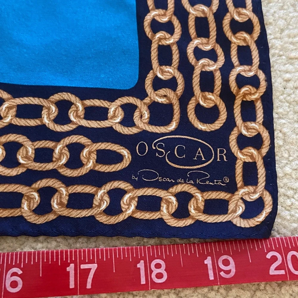 Oscar de la Renta Vintage Teal and Navy Silk Scarf missing tag 20x20